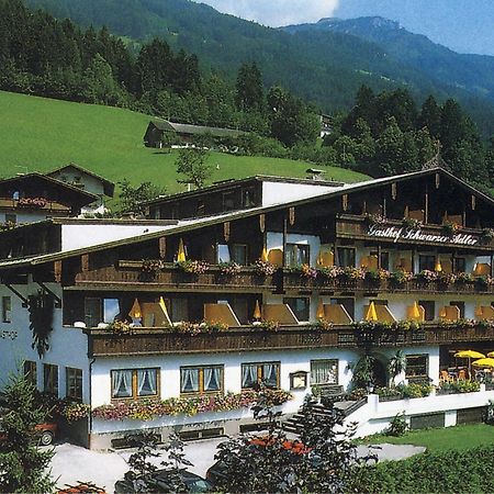 Hotel Schwarzer Adler Hippach Dış mekan fotoğraf