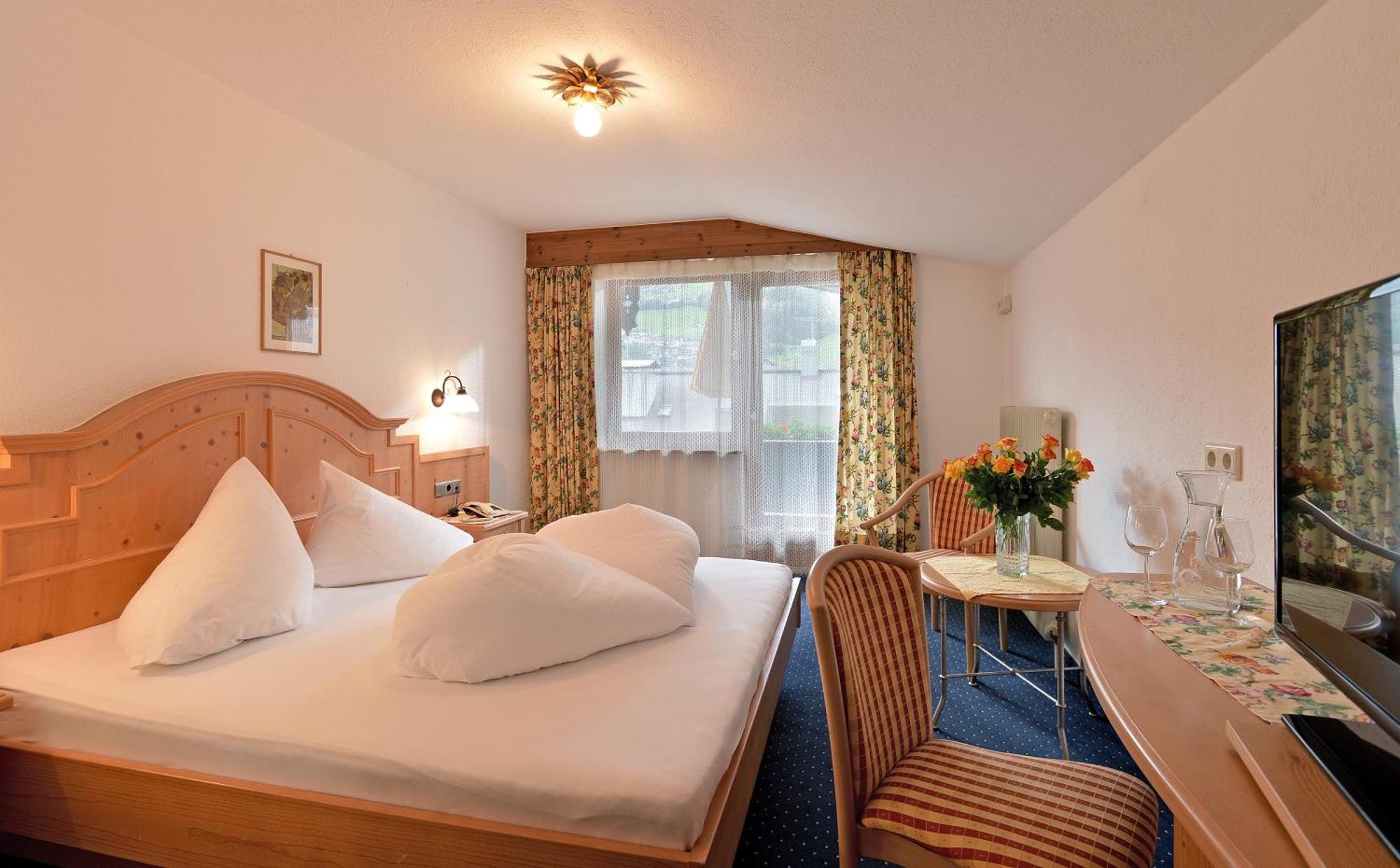 Hotel Schwarzer Adler Hippach Oda fotoğraf