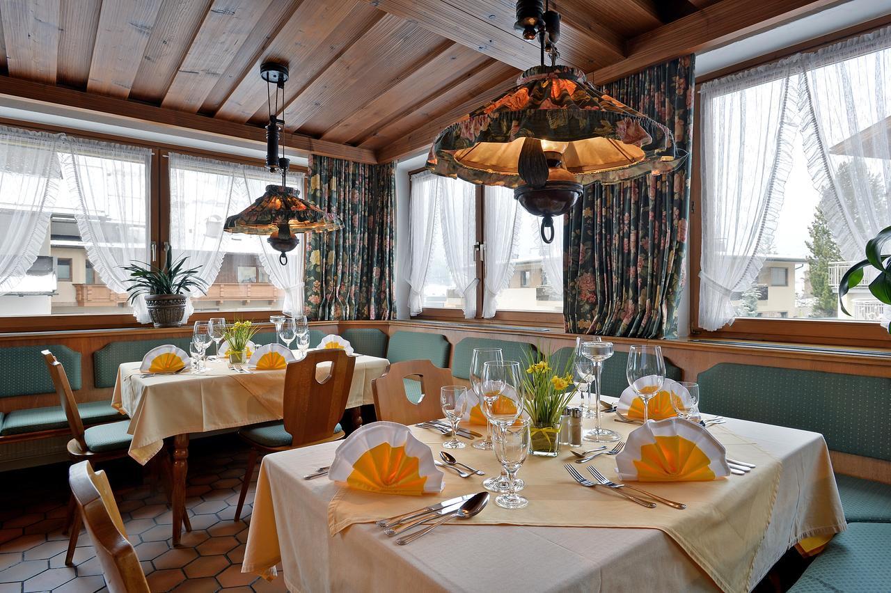 Hotel Schwarzer Adler Hippach Dış mekan fotoğraf