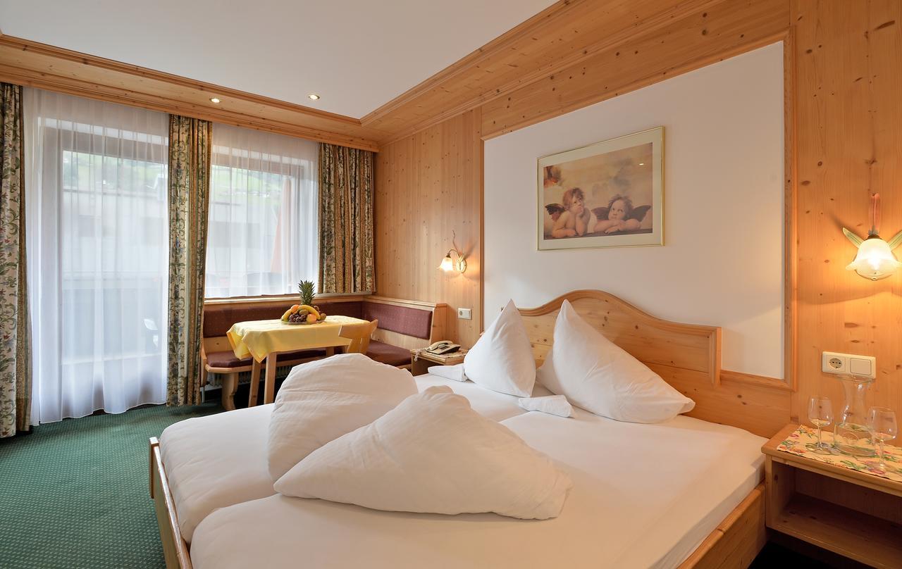 Hotel Schwarzer Adler Hippach Dış mekan fotoğraf
